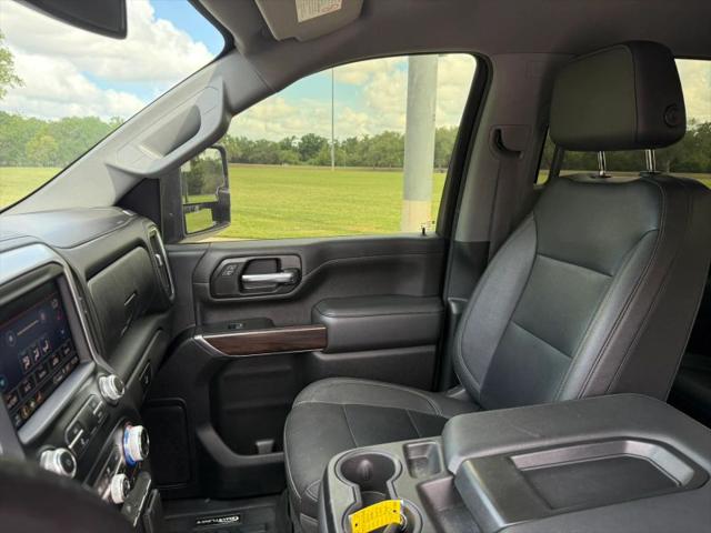 2022 GMC Sierra 2500HD 2WD Crew Cab Standard Bed SLT