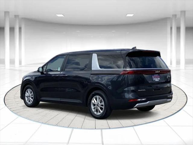 2023 Kia Carnival MPV LX