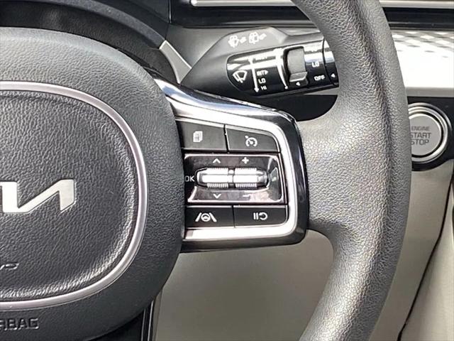 2023 Kia Carnival MPV LX