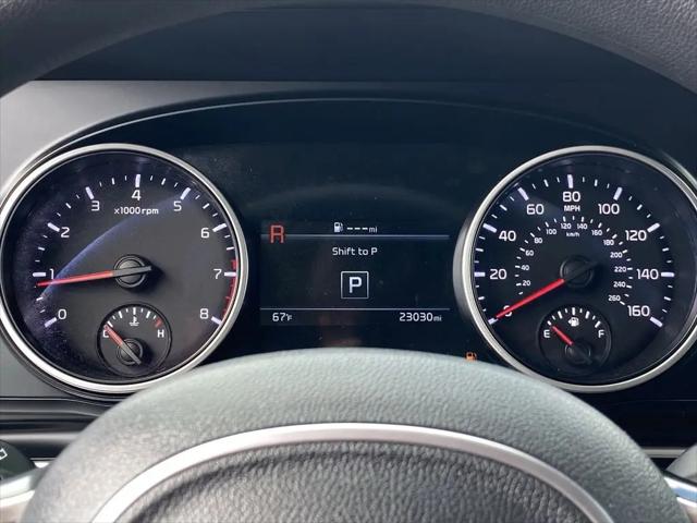 2023 Kia Carnival MPV LX