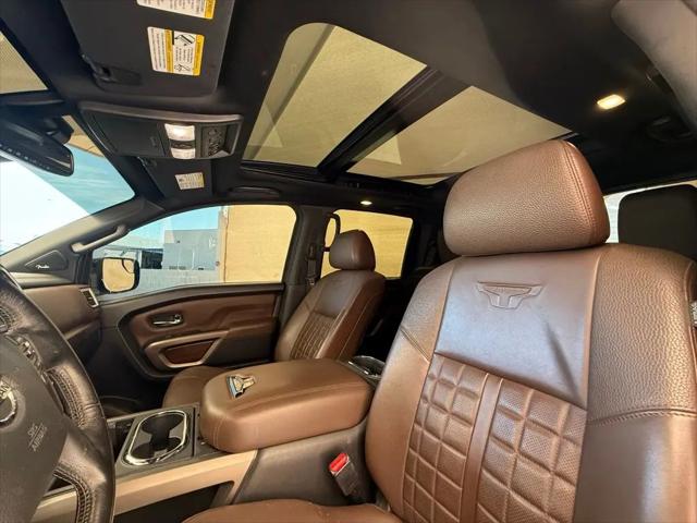 2021 Nissan Titan Crew Cab Platinum Reserve 4x4