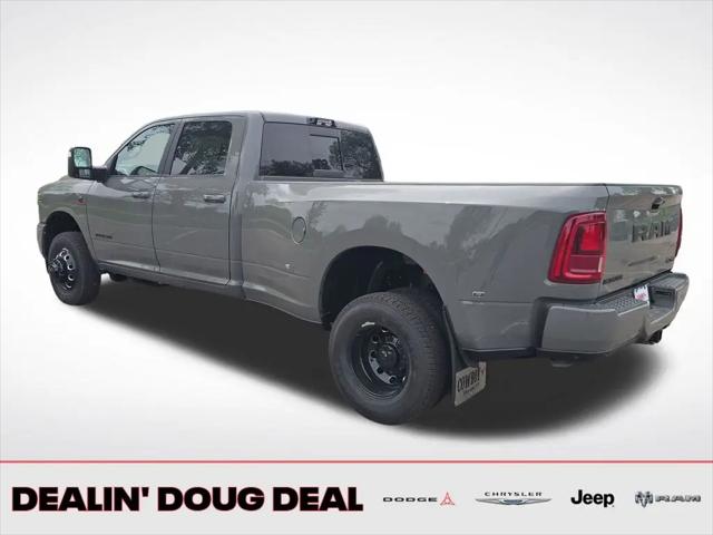 2026 Ram 3500 Laramie Crew Cab 4x4 8' Box