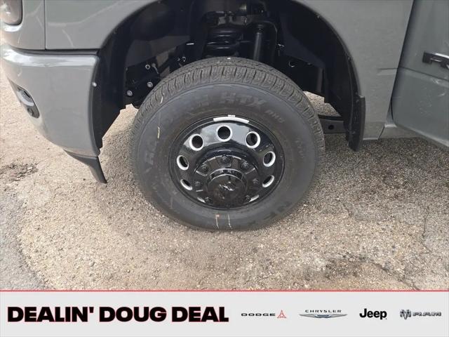 2026 Ram 3500 Laramie Crew Cab 4x4 8' Box
