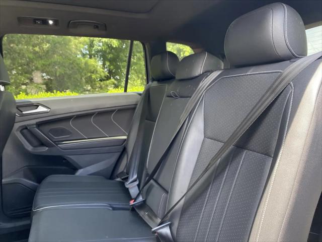 2023 Volkswagen Tiguan 2.0T SE R-Line Black