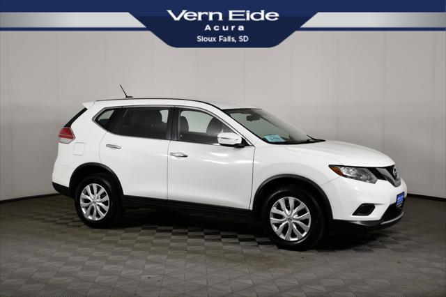 2015 Nissan Rogue S for sale in Siux Falls, SD