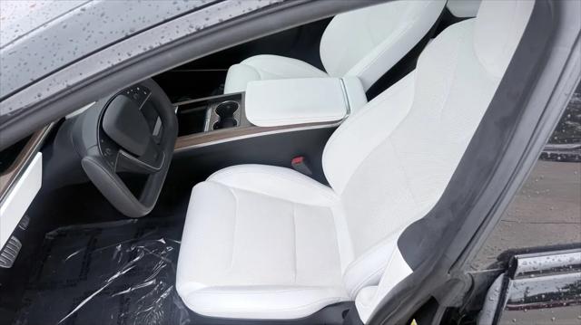 2023 Tesla Model S Standard Range