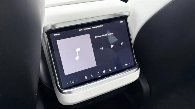 2023 Tesla Model S Standard Range