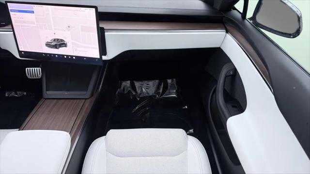 2023 Tesla Model S Standard Range
