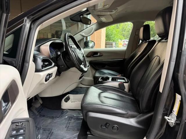 2019 Chrysler Pacifica Touring L