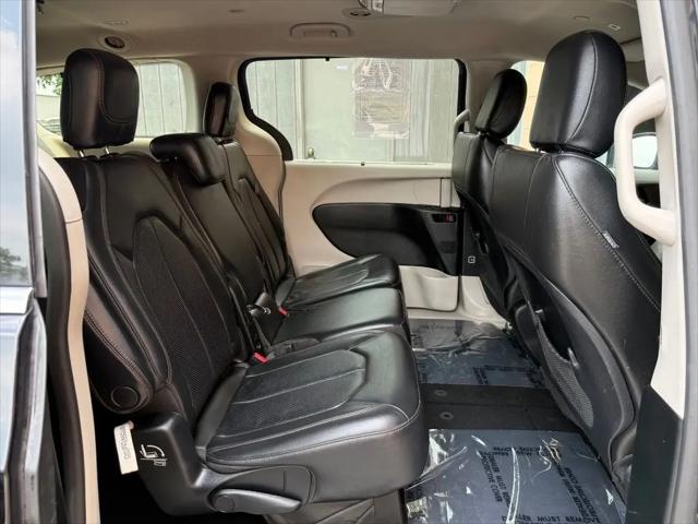 2019 Chrysler Pacifica Touring L