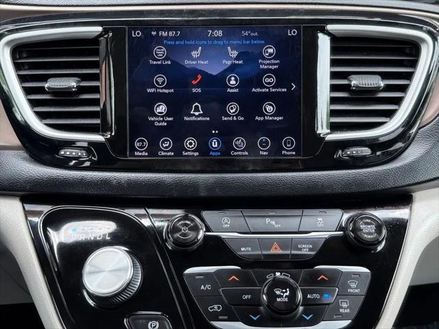 2019 Chrysler Pacifica Touring L