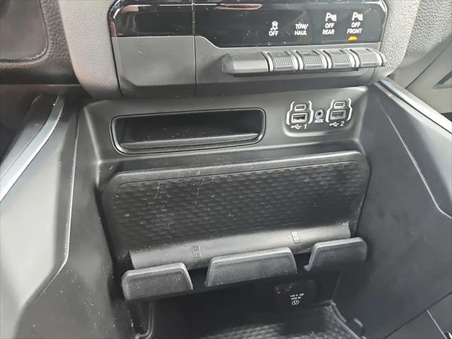 2022 Ram 1500 Big Horn Quad Cab 4x4 6'4" Box