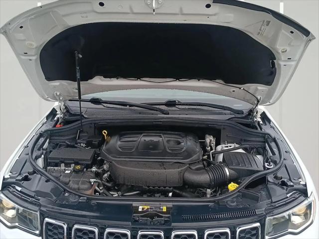 2021 Jeep Grand Cherokee Laredo E 4x4
