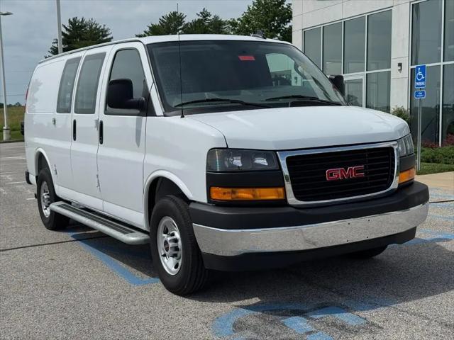 2025 GMC Savana Cargo RWD 2500 Regular Wheelbase Work Van