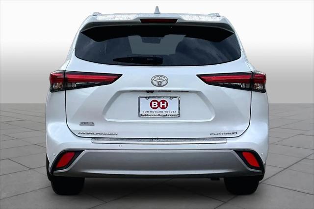 2023 Toyota Highlander Platinum
