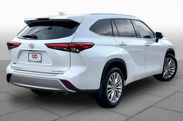 2023 Toyota Highlander Platinum