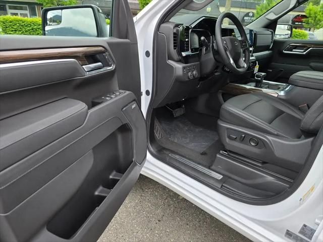 2026 Chevrolet Silverado 1500 4WD Crew Cab Short Bed LT Trail Boss