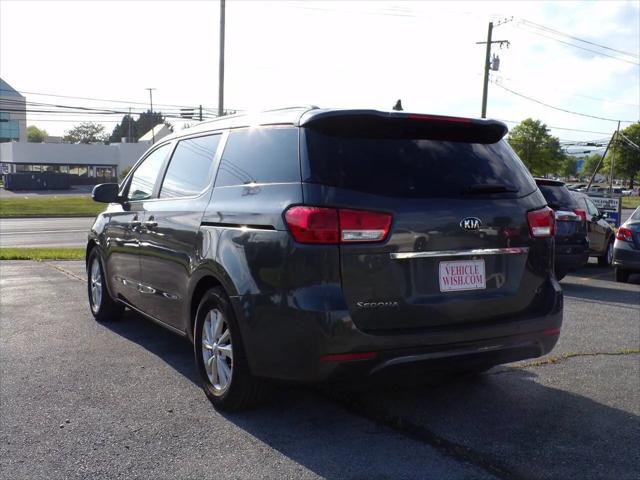 2016 Kia Sedona LX