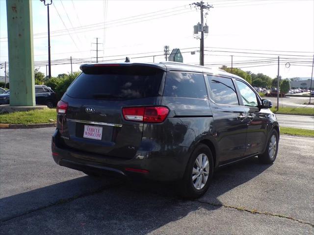2016 Kia Sedona LX