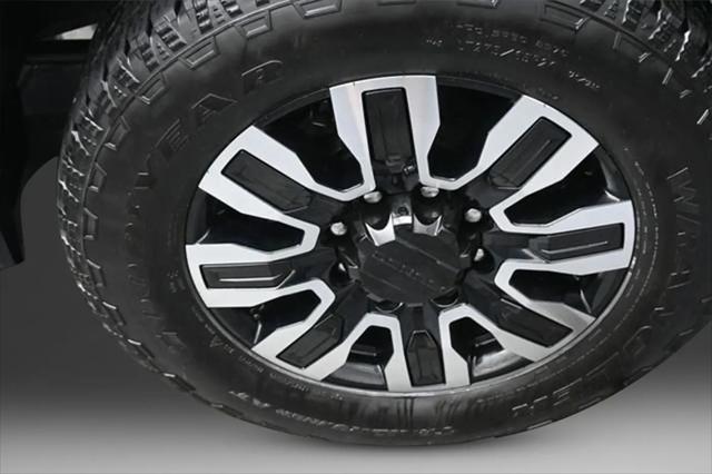2025 GMC Sierra 2500HD 4WD Crew Cab Standard Bed Denali Ultimate