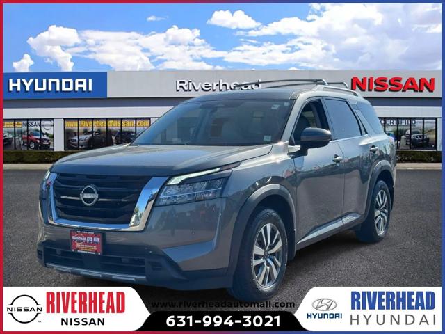 2023 Nissan Pathfinder SL 4WD for sale in Riverhead, NY