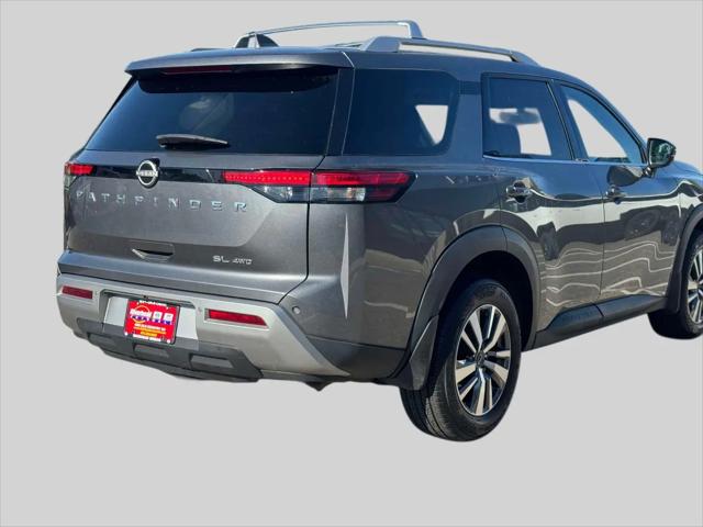 2023 Nissan Pathfinder SL 4WD