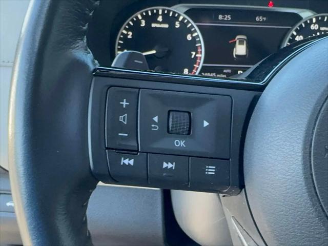 2023 Nissan Pathfinder SL 4WD