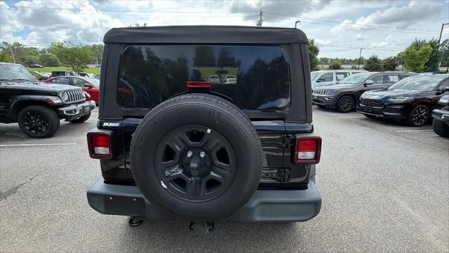 2023 Jeep Wrangler 4-Door Sport 4x4