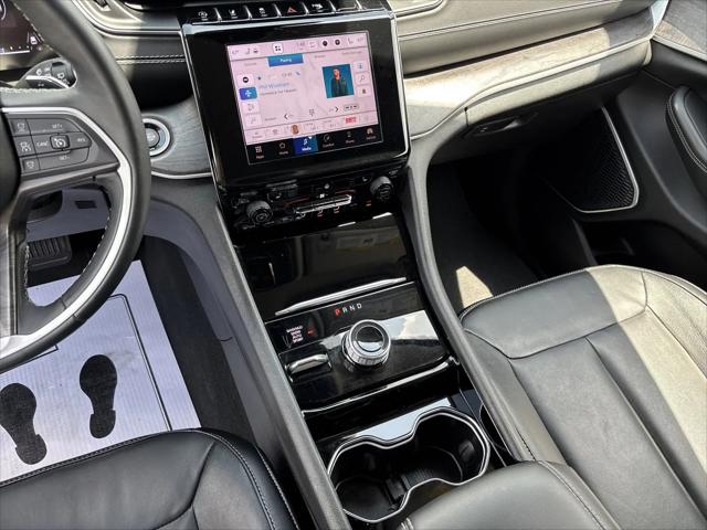 2022 Jeep Grand Cherokee L Limited 4x4