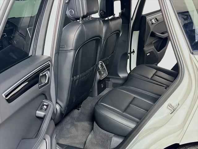2024 Porsche Macan Macan