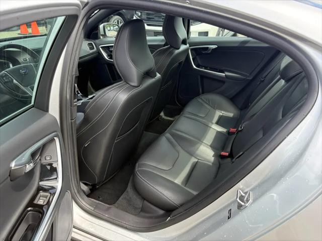 2016 Volvo S60 T5 Drive-E Premier