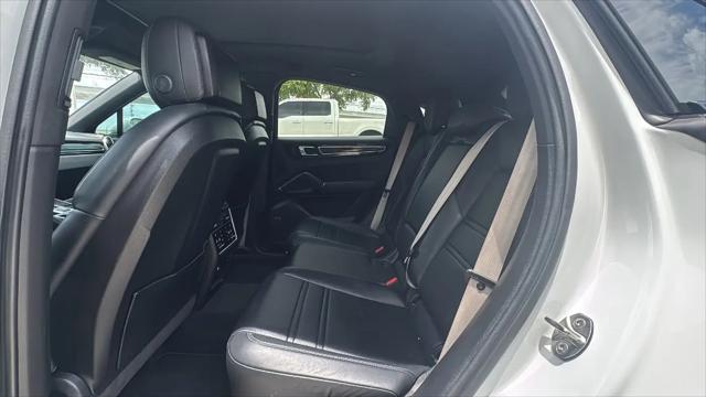2023 Porsche Cayenne Cayenne
