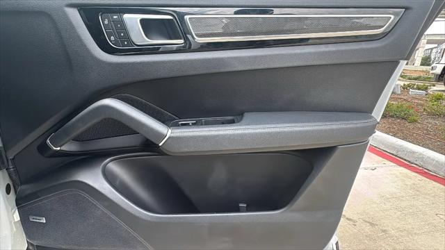 2023 Porsche Cayenne Cayenne