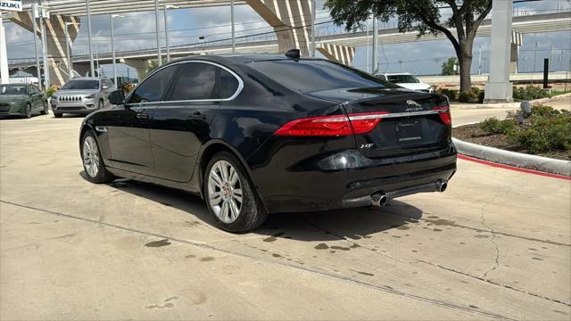 2016 Jaguar XF 35t Premium