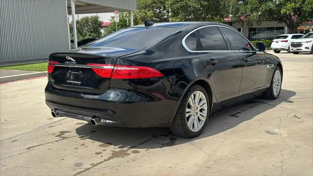 2016 Jaguar XF 35t Premium