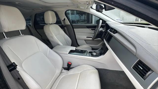 2016 Jaguar XF 35t Premium