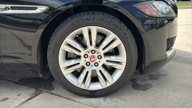 2016 Jaguar XF 35t Premium