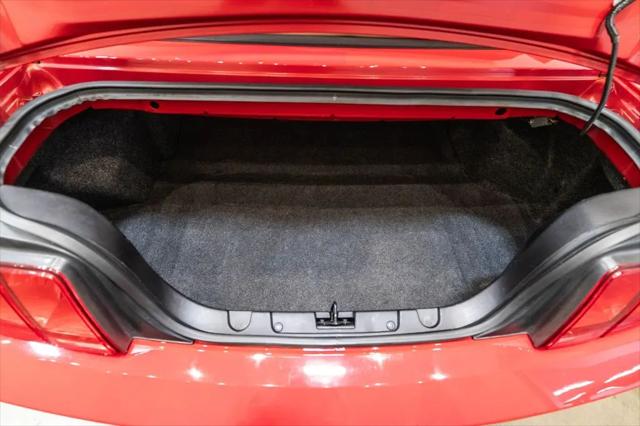 2005 Ford Mustang Deluxe