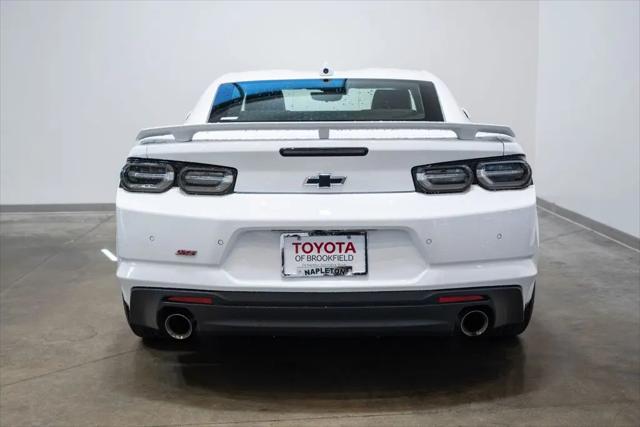 2023 Chevrolet Camaro RWD Coupe 2SS