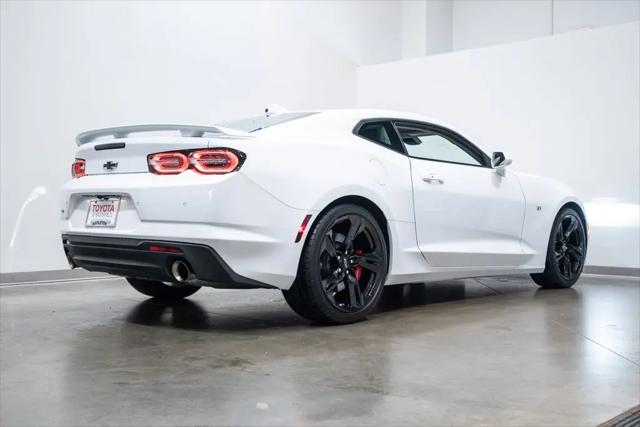 2023 Chevrolet Camaro RWD Coupe 2SS