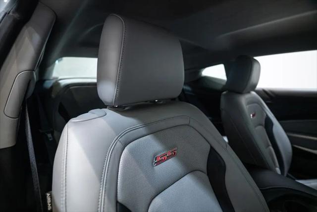 2023 Chevrolet Camaro RWD Coupe 2SS