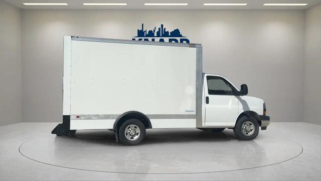 2023 Chevrolet Express Cutaway Work Van