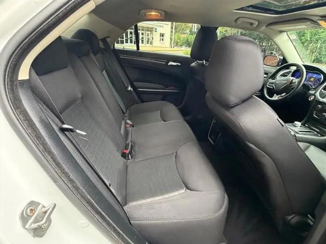 2019 Chrysler 300 Touring