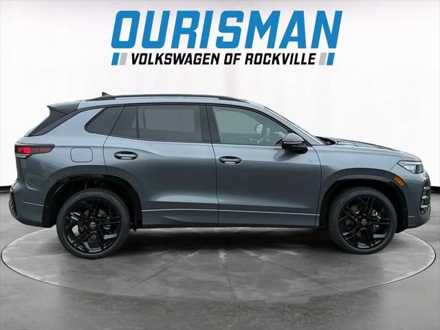 2026 Volkswagen Tiguan SE R-Line Black