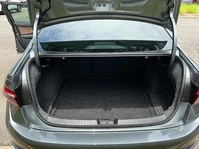 2025 Volkswagen Jetta 1.5T SEL