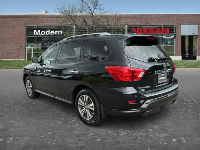 2020 Nissan Pathfinder SL 4WD