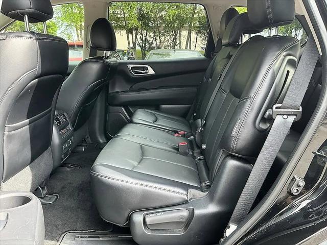 2020 Nissan Pathfinder SL 4WD
