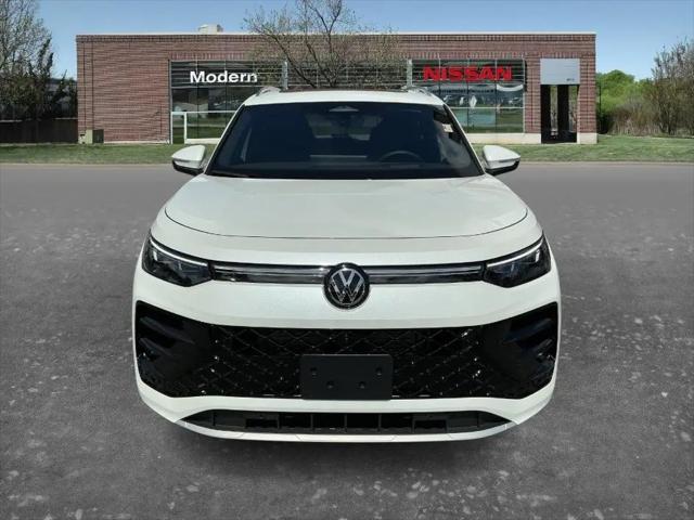 2026 Volkswagen Tiguan SEL R-Line Turbo