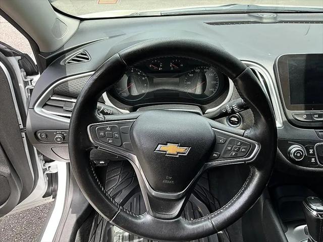 2020 Chevrolet Malibu FWD RS
