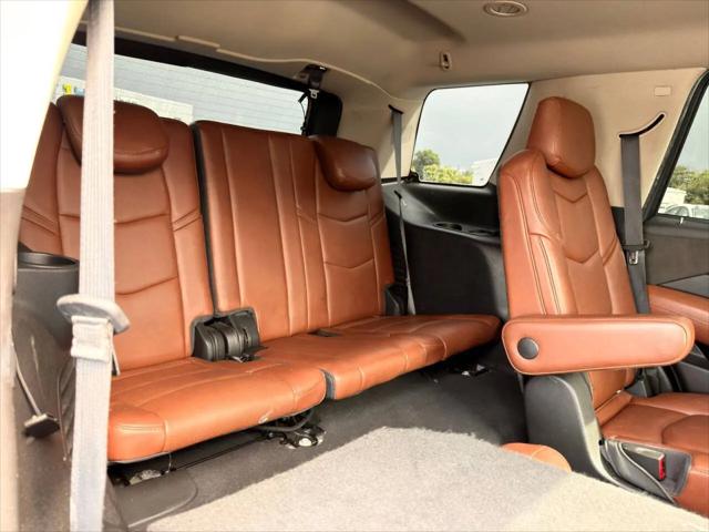 2019 Cadillac Escalade Luxury